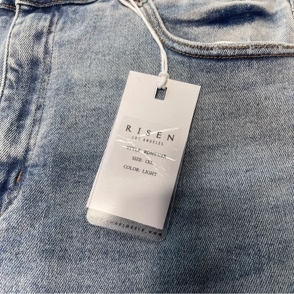 Brand new Risen jeans light blue Jean denim xl‎ mid rise distressed straight leg
